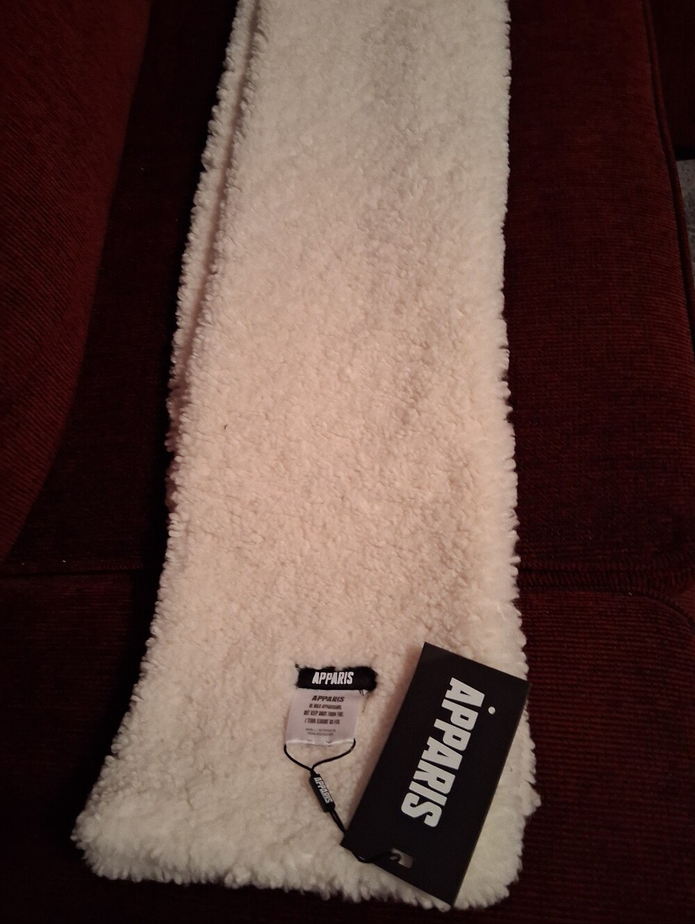 Apparis Daphne Faux Shearling Scarf in White, oversized scarf NWT